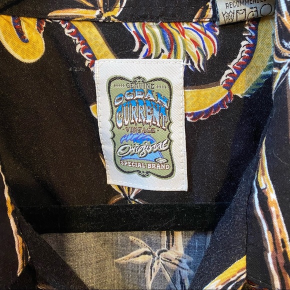 Ocean Current Vintage Dragon Button-Up - Picture 2 of 7